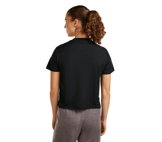 150 Tech Lite Crop Tee Flora dömu