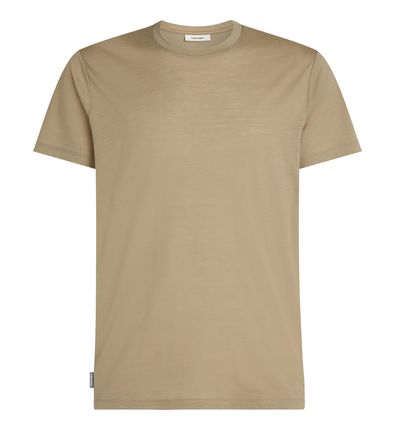 150 Tee III stuttermabolur Flag