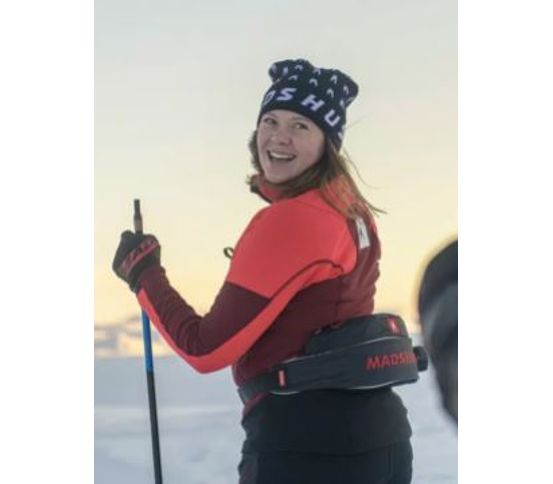 MADSHUS mittisbelti með innbyggðum brúsa