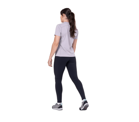 Agilix stuttermabolur dömu