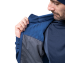 thumb Apiro rennd hettupeysa