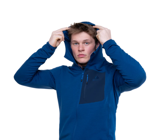 Lumiko peysa með hettu