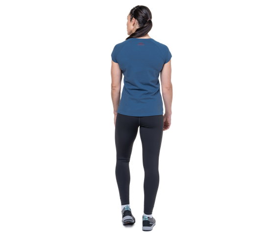 Mountain Flower dömu stuttermabolur