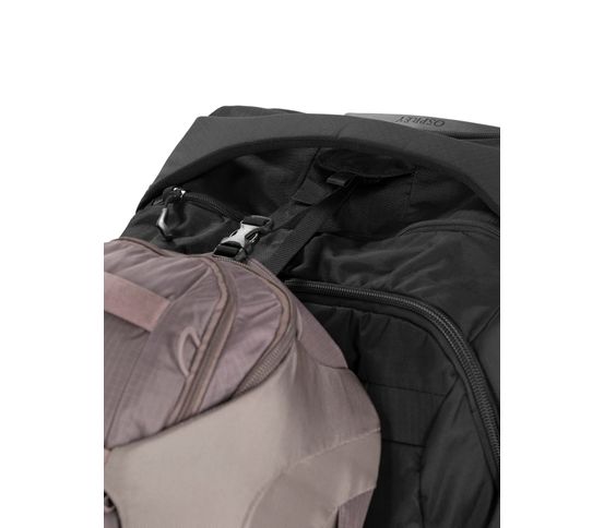 Sojourn Shuttle Wheeled Duffel 130L