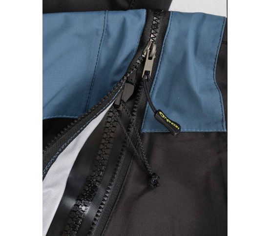 Typhoon Ezeedon 4 kvenna